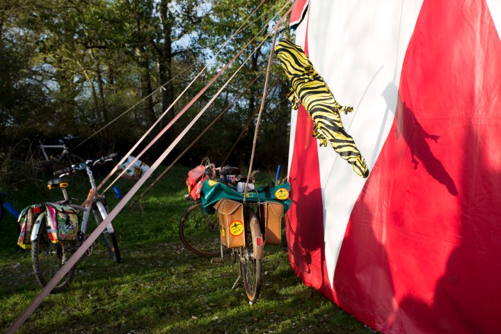 chapiteau_soir21nov9Z6A8297